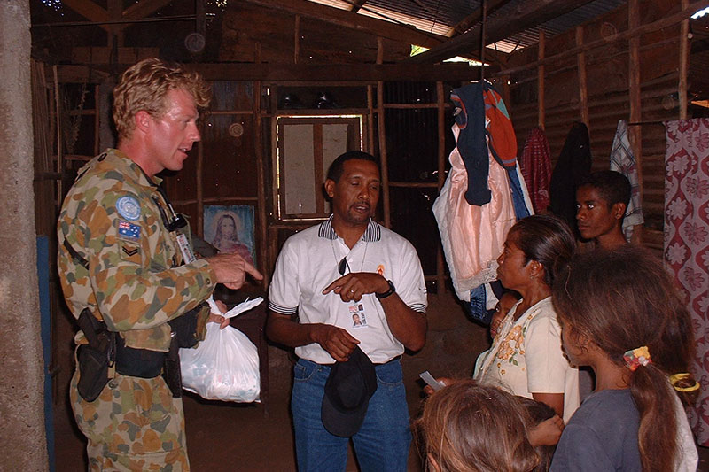 Major Guy Warnock meeting with Joshua's family in 2003