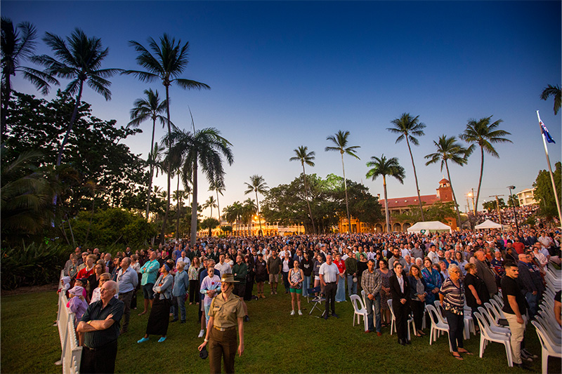 A large crowd of attendees at the 2024 ANZAC Day Dawn Service in Townsville, Queensland. Image credit: Troy Rodgers 