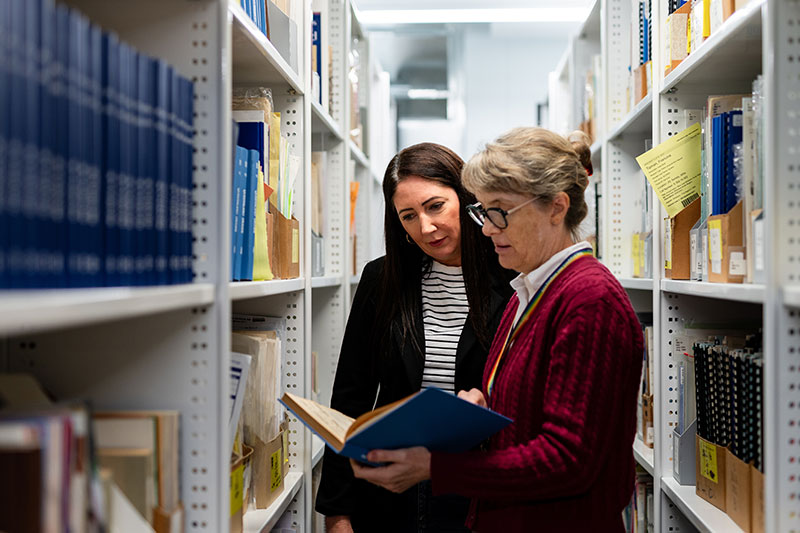 2 women in state library