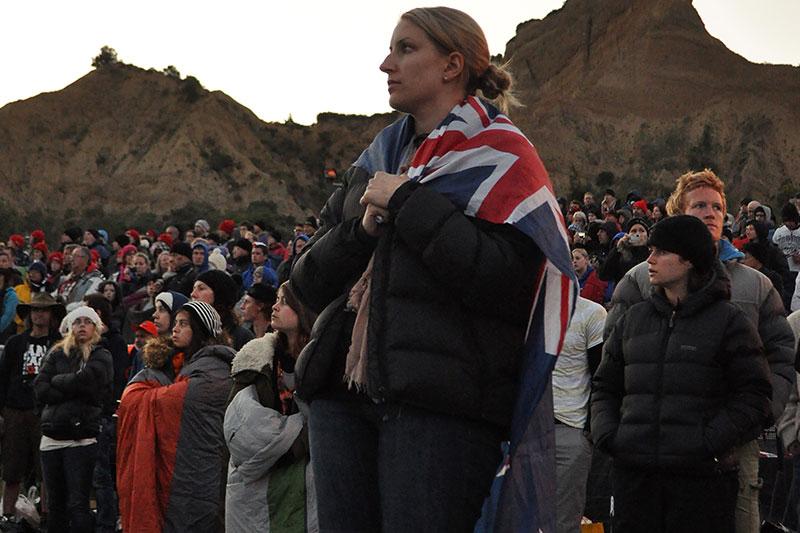 Australians and New Zealanders attending the ANZAC Day ‘pilgrimage’ to Anzac Cove on the Gallipoli peninsular in Turkey in 2012. AAP Image/David Barbeler
